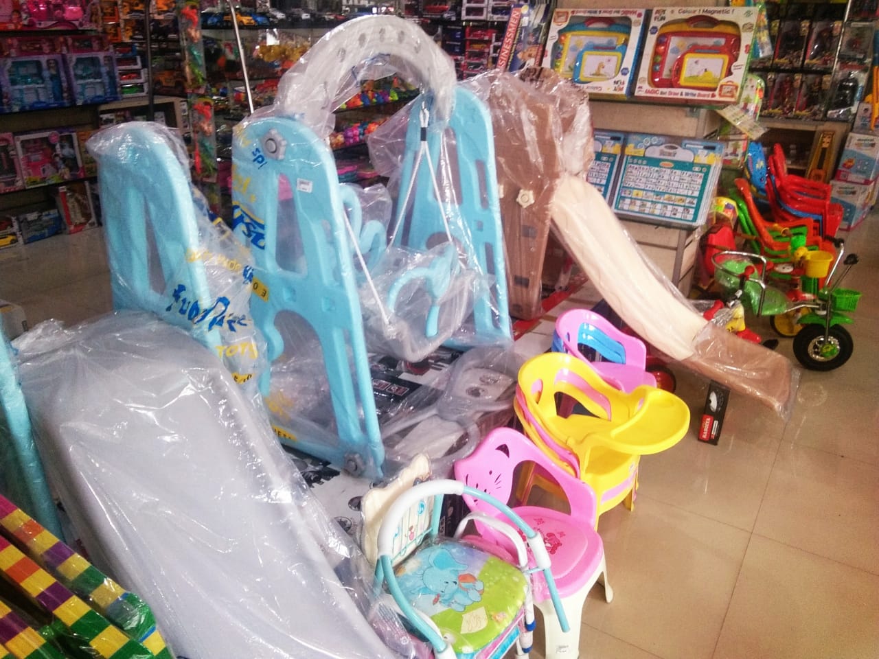 G-Homes (Crockery, Gift & Toys)